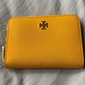 Tory Burch Mini Wallet
